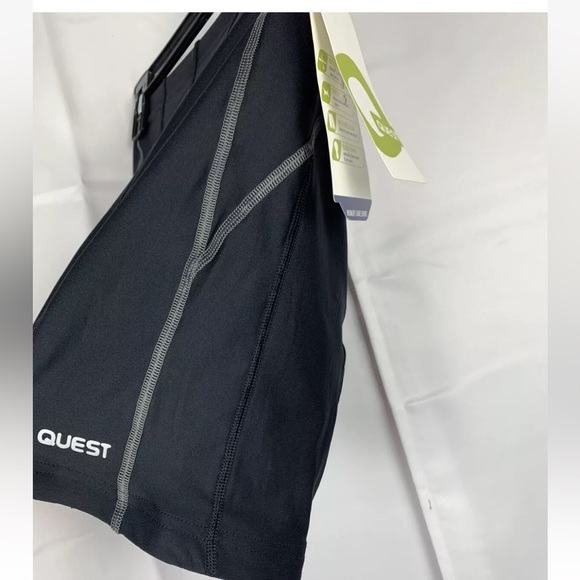Quest Womens Padded Black Compression Cycling Bike Shirts Size M NWT - Picture 3 of 4